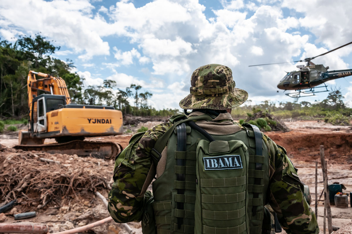 Agentes do Ibama desativam garimpo na Terra Indígena Tenharim do Igarapé Preto, no Amazonas Foto: Vinícius Mendonça/Ibama