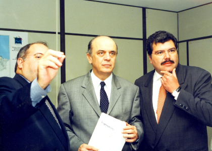 Visita dos Ministros | Meio Ambiente José Sarney Filho e Saúde José Serra à Sede do Ibama, em 25 de Agosto de 2000.